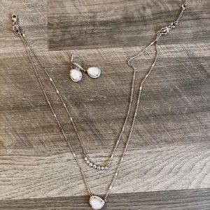 Chloe and Isabel La Vie en Rose Necklace/Earrings